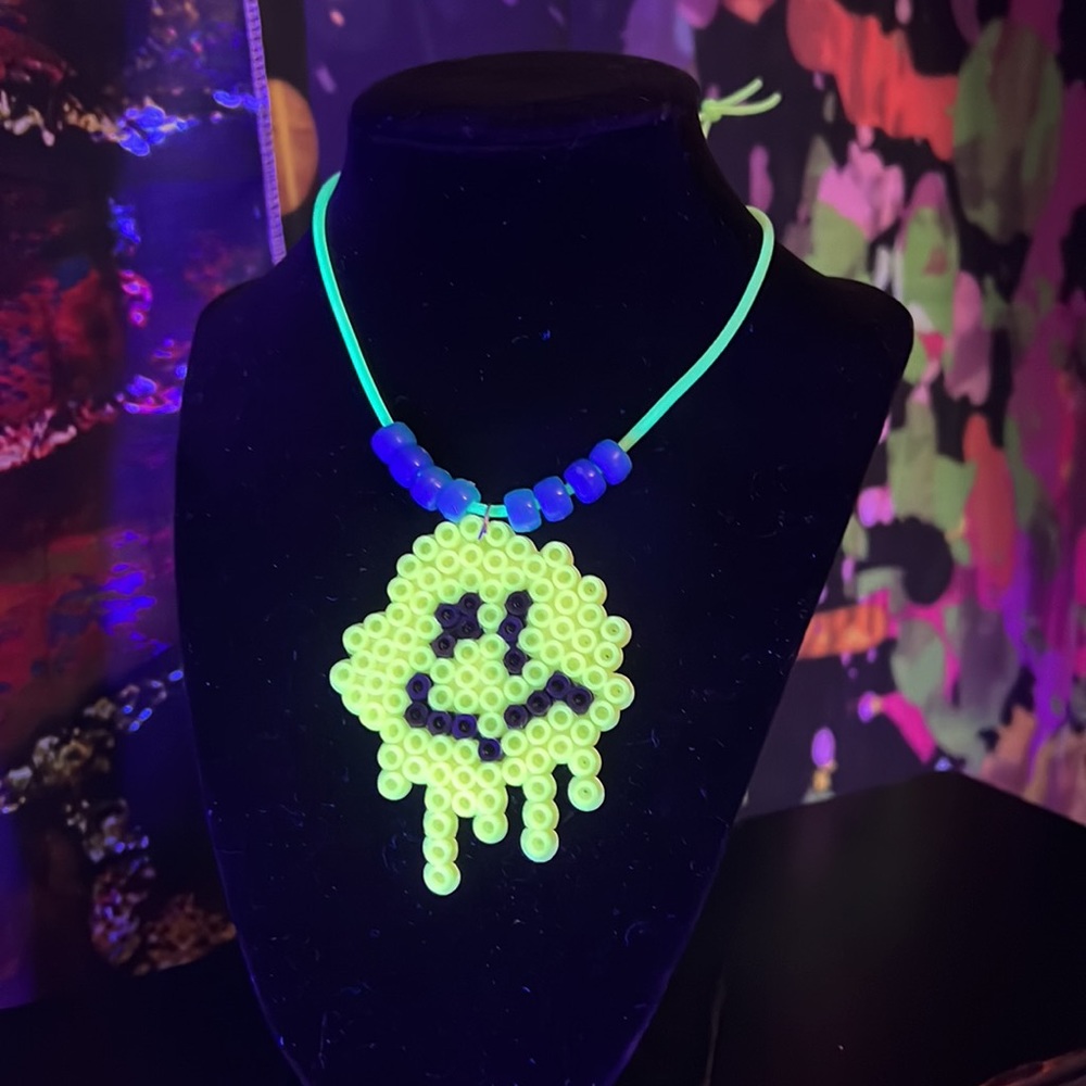 Unisex Rave Necklace - Picture 6 of 7